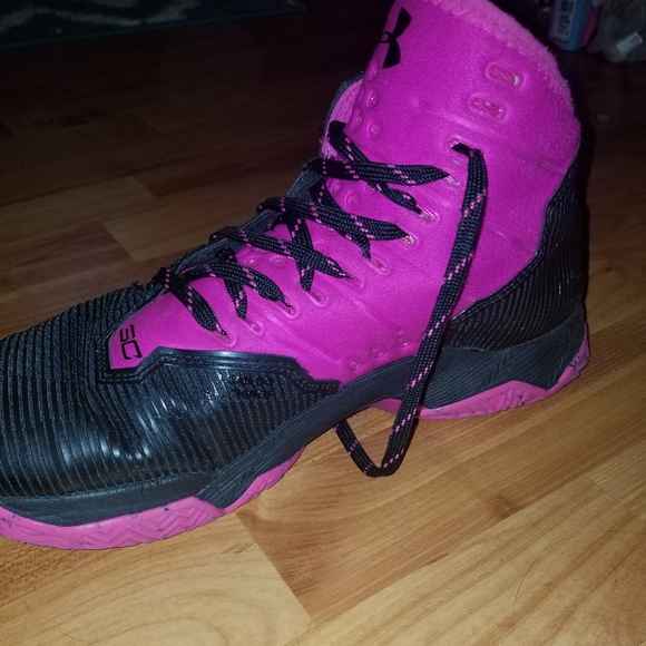 Under armour high tops - Picture 4 of 4